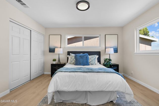 512 E Lingard Street, Lancaster, CA 93535