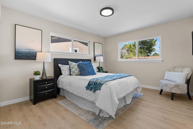 512 E Lingard Street, Lancaster, CA 93535