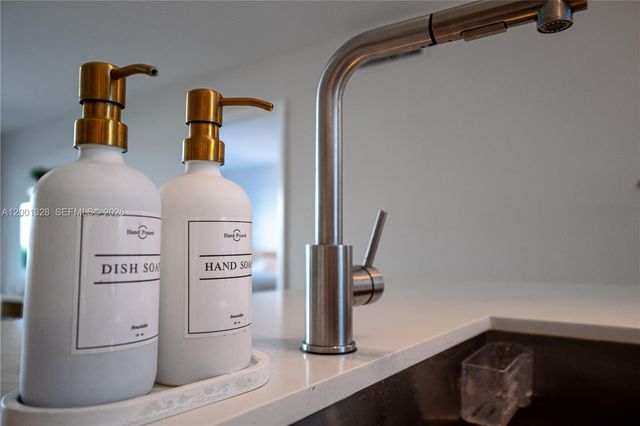 1501 S Ocean Blvd 117, Lauderdale By The Sea, FL 33062