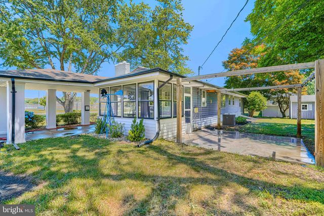 520 WHITE OAK DR, Severna Park, MD 21146