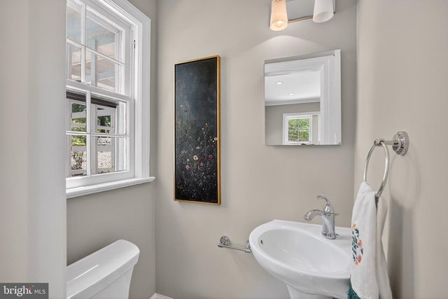 7504 SUMMIT AVE, Chevy Chase, MD 20815