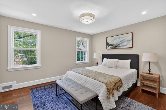 7504 SUMMIT AVE, Chevy Chase, MD 20815