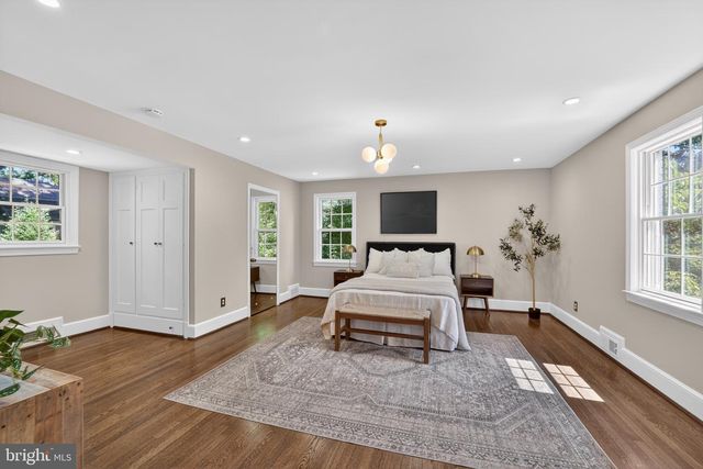 7504 SUMMIT AVE, Chevy Chase, MD 20815