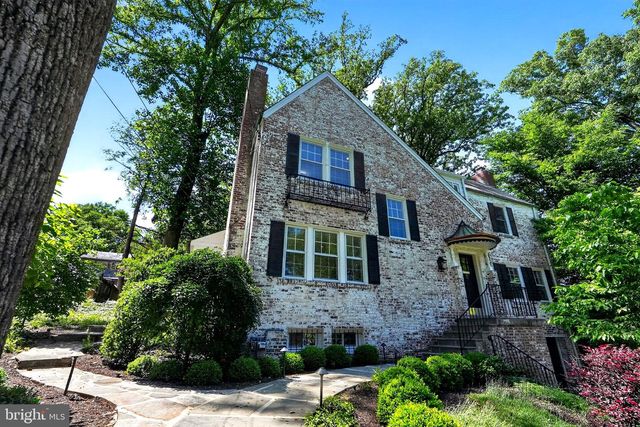 7504 SUMMIT AVE, Chevy Chase, MD 20815