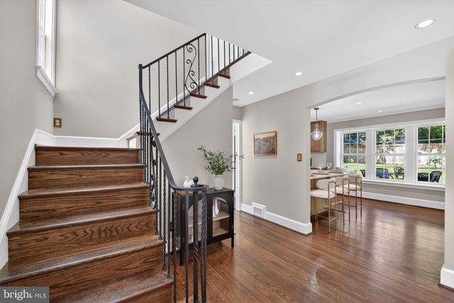 7504 SUMMIT AVE, Chevy Chase, MD 20815