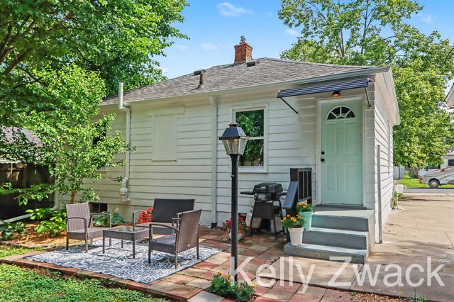 830 Edison Street, Kalamazoo, MI 49004