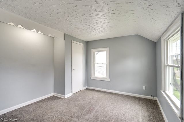 1090 Greenwood Avenue, Akron, OH 44320