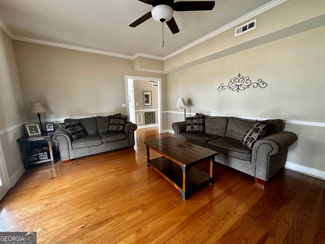 100 Cheek Drive, Dublin, GA 31021