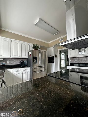 100 Cheek Drive, Dublin, GA 31021