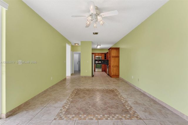 15657 NW 12th Mnr, Pembroke Pines, FL 33028