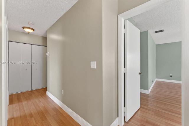 15657 NW 12th Mnr, Pembroke Pines, FL 33028