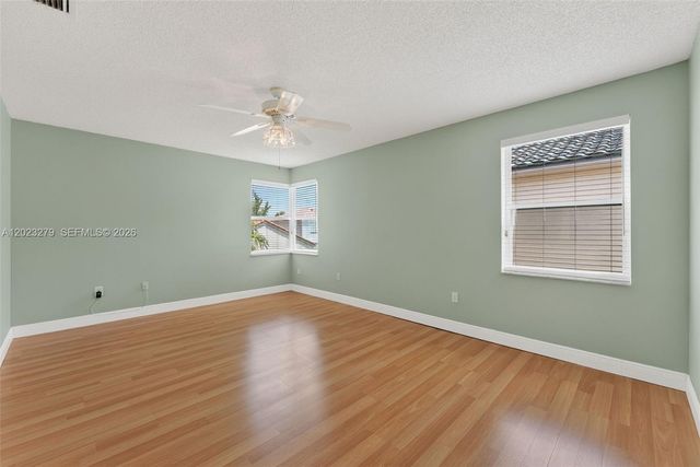 15657 NW 12th Mnr, Pembroke Pines, FL 33028