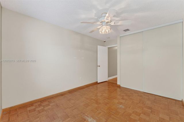 15657 NW 12th Mnr, Pembroke Pines, FL 33028