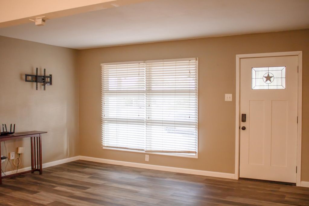 Image 10 of property listing at 2775 Oxford Avenue, San Angelo, TX 76904