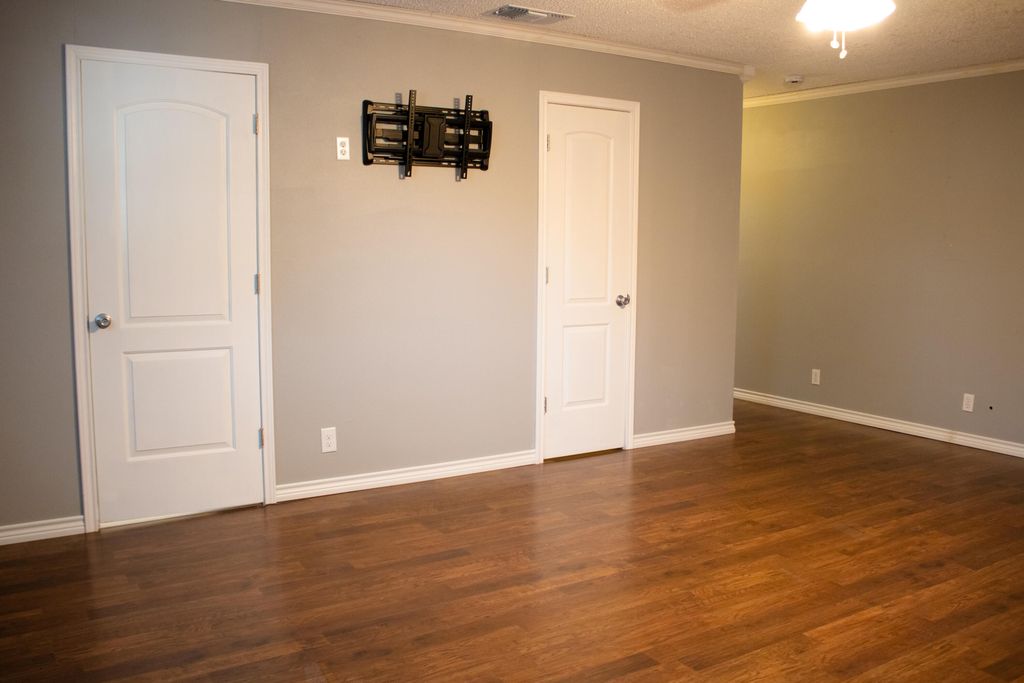 Image 16 of property listing at 2775 Oxford Avenue, San Angelo, TX 76904
