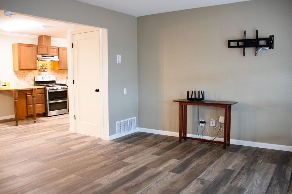 Image 6 of property listing at 2775 Oxford Avenue, San Angelo, TX 76904