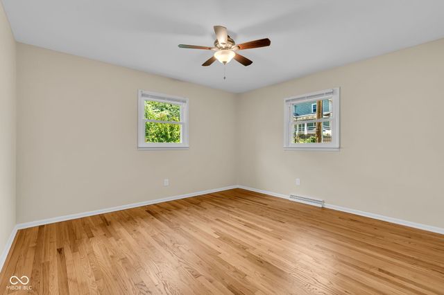 8 Paradise Lane, Greencastle, IN 46135