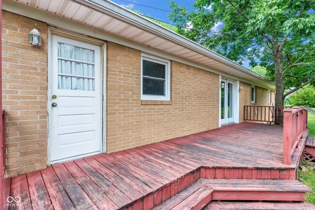8 Paradise Lane, Greencastle, IN 46135