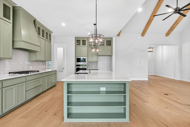 129 Aiden Drive, Waxahachie, TX 75165