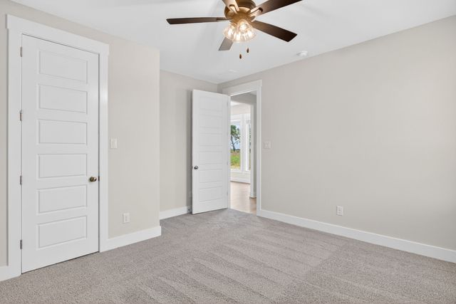 129 Aiden Drive, Waxahachie, TX 75165
