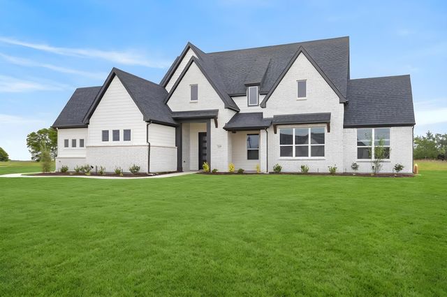 129 Aiden Drive, Waxahachie, TX 75165
