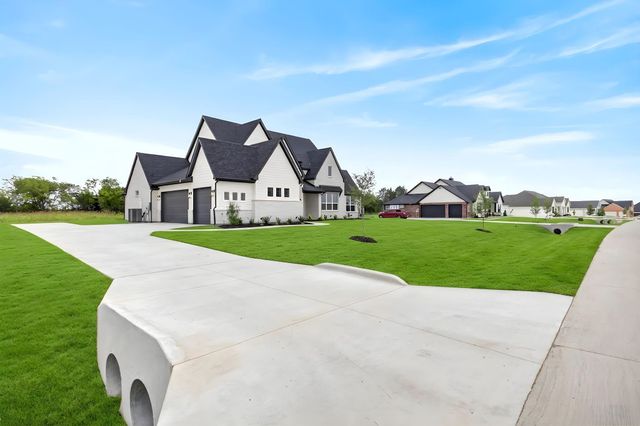 129 Aiden Drive, Waxahachie, TX 75165
