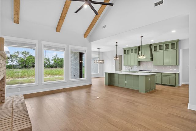 129 Aiden Drive, Waxahachie, TX 75165
