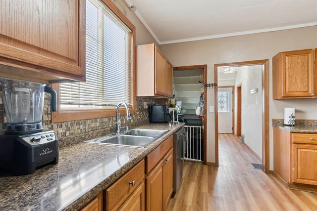 1421 Mulberry St Street, Waterloo, IA 50703