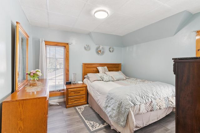 1421 Mulberry St Street, Waterloo, IA 50703