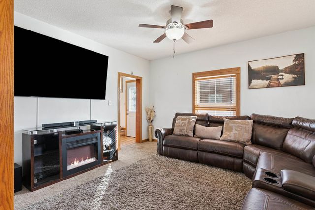 1421 Mulberry St Street, Waterloo, IA 50703