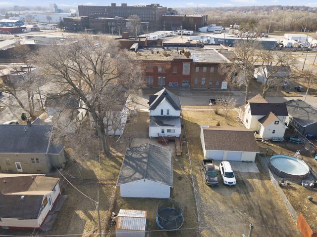 1421 Mulberry St Street, Waterloo, IA 50703