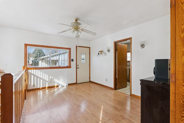 1421 Mulberry St Street, Waterloo, IA 50703