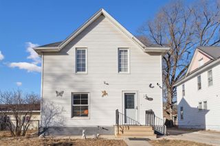 1421 Mulberry St Street, Waterloo, IA 50703