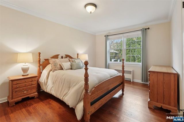 395 Frances Place, Wyckoff, NJ 07481