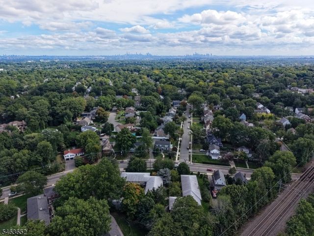 470 Valley Rd 9A, Montclair Twp., NJ 07043