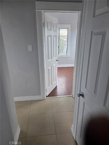 1527 E 92nd, Los Angeles, CA 90002