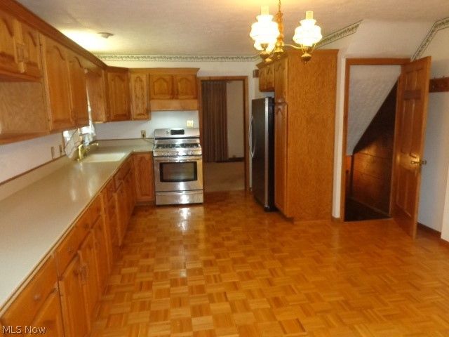 4455 Root Road, North Olmsted, OH 44070