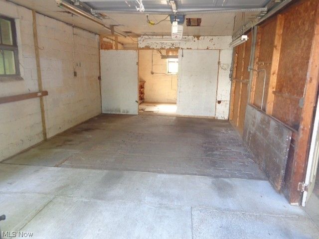 4455 Root Road, North Olmsted, OH 44070