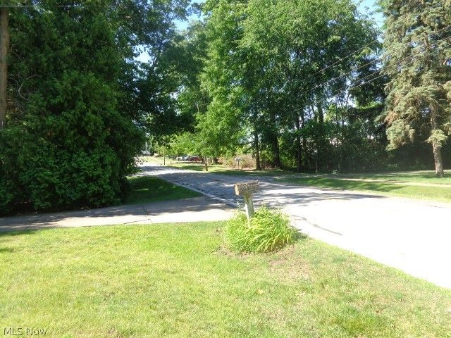 4455 Root Road, North Olmsted, OH 44070