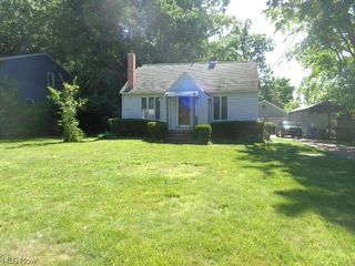4455 Root Road, North Olmsted, OH 44070