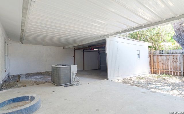 7006 Glen Pass, San Antonio, TX 78239