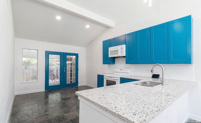 7006 Glen Pass, San Antonio, TX 78239