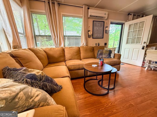 43 Canyon Pass, Cleveland, GA 30528