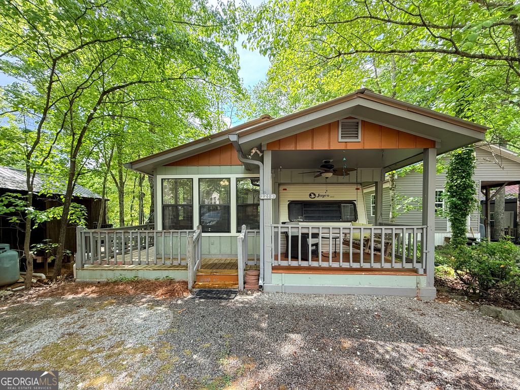 43 Canyon Pass, Cleveland, GA 30528
