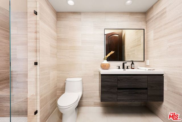 740 Bolsana Drive, Laguna Beach, CA 92651