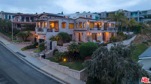 740 Bolsana Drive, Laguna Beach, CA 92651