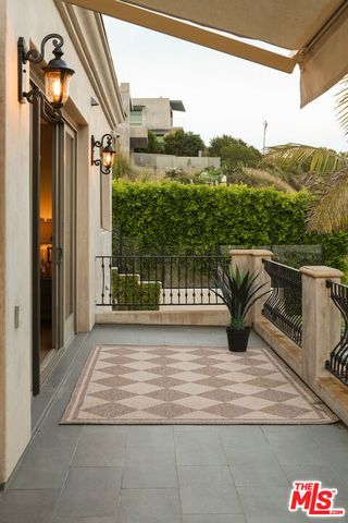 740 Bolsana Drive, Laguna Beach, CA 92651