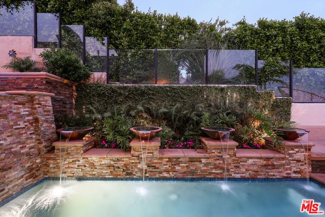 740 Bolsana Drive, Laguna Beach, CA 92651