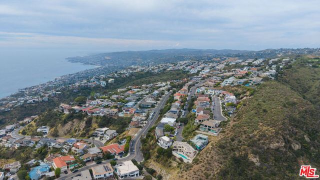 740 Bolsana Drive, Laguna Beach, CA 92651