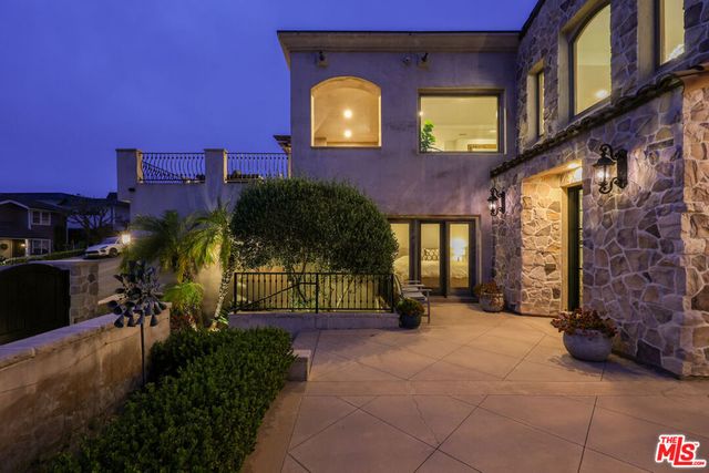 740 Bolsana Drive, Laguna Beach, CA 92651